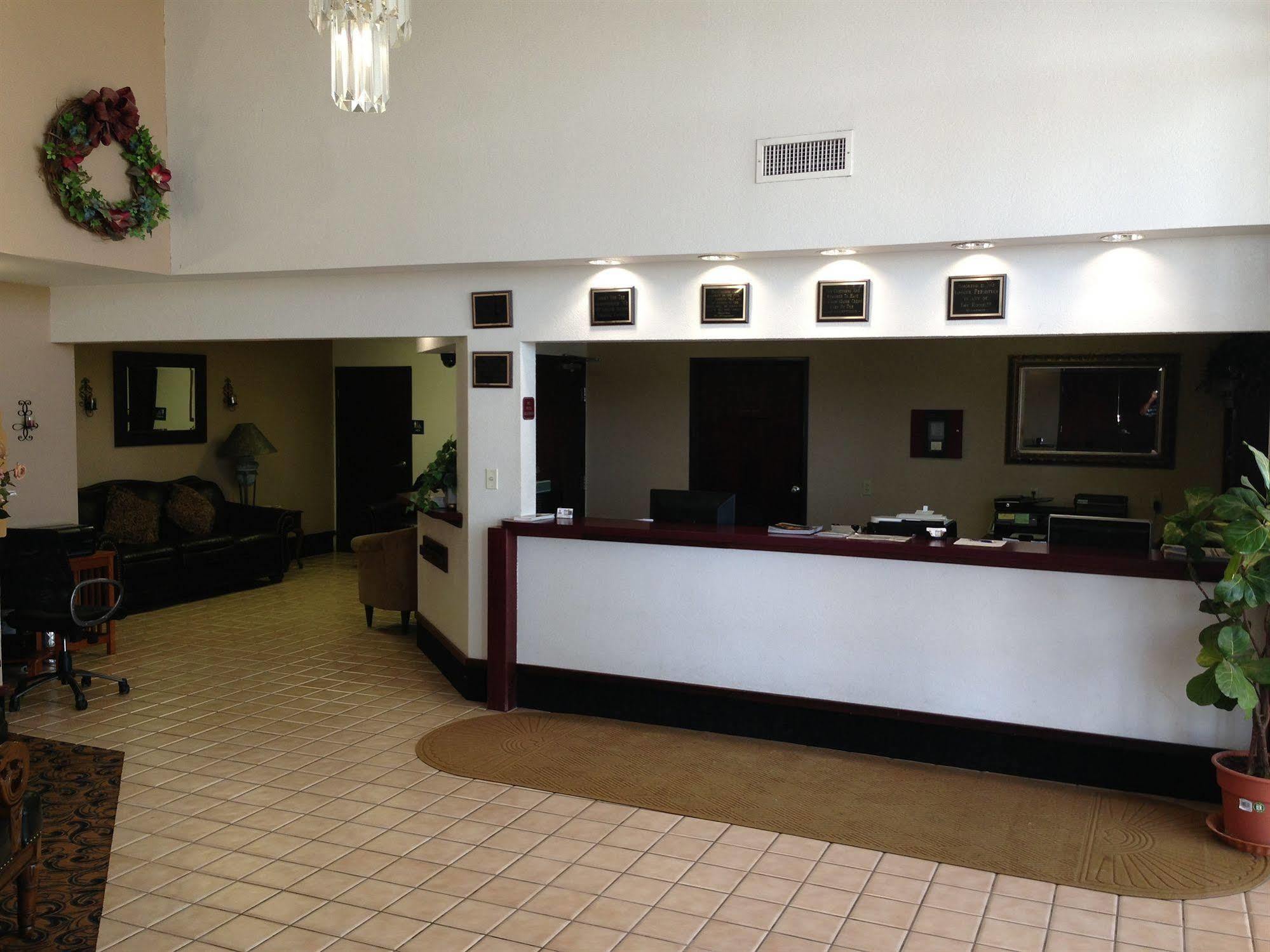 Brentwood Inn & Suites Hobbs Exterior foto